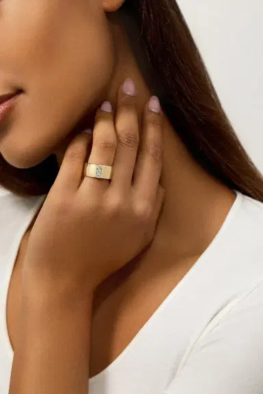 Melissa Kaye Diamond Small Honey Cigar Band Ring | Thumbnail 3