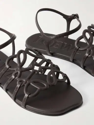 Loewe + Paula's Ibiza Petal Leather Sandals | Thumbnail 5
