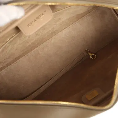 Chanel Chanel Large "Perfect Bowling" Bag Dark Khaki Calfskin Gold Hardware | Thumbnail 8 Chanel Chanel Large "Perfect Bowling" Bag Dark Khaki Calfskin Gold Hardware | Thumbnail 8