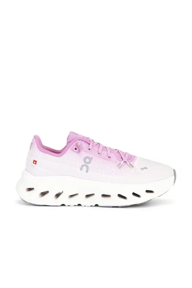On Cloudtilt Sneaker