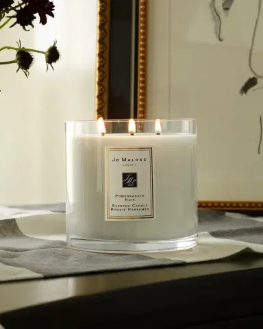 Jo Malone London Pomegranate Noir Luxury Candle, 2.5kg | Thumbnail 2 Jo Malone London Pomegranate Noir Luxury Candle, 2.5kg | Thumbnail 2