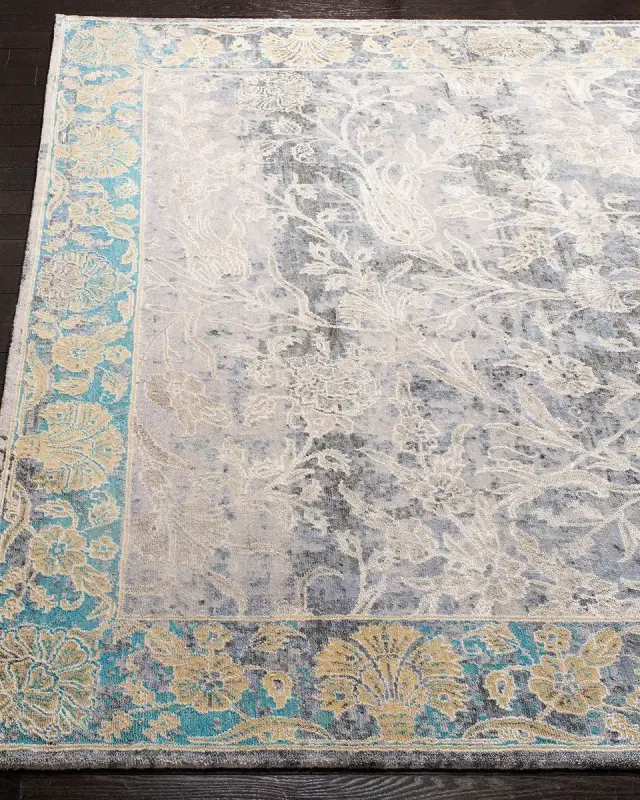 Safavieh Aidric Hand-Knotted Rug
