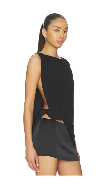 superdown Caprice Asymmetrical Top | Thumbnail 2