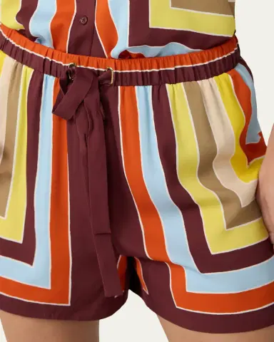 Diane von Furstenberg Delfine Geometric-Print Silk Shorts | Thumbnail 5 Diane von Furstenberg Delfine Geometric-Print Silk Shorts | Thumbnail 5