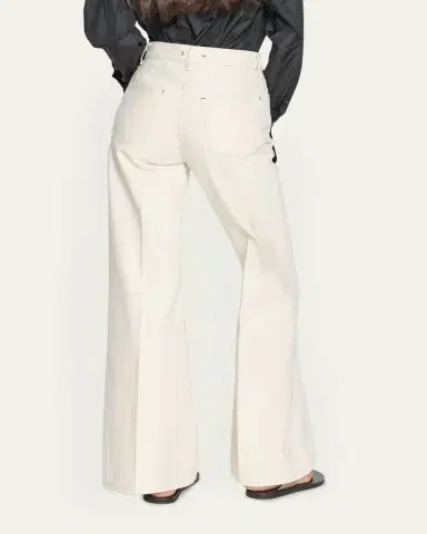 OSSOU Trace Wide Flare Jeans | Thumbnail 3
