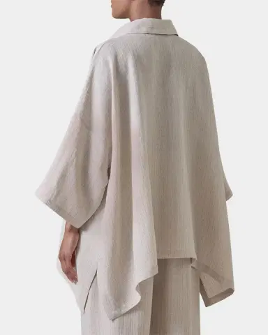 Eskandar Metallic Linen DPS Short Sleeve Shirt With Collar - Mid Plus Length | Thumbnail 6 Eskandar Metallic Linen DPS Short Sleeve Shirt With Collar - Mid Plus Length | Thumbnail 6