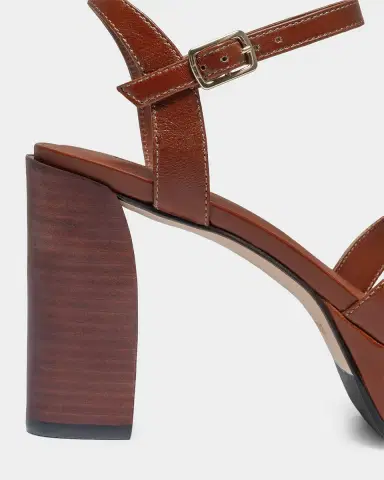 Bernardo 95mm Vittoria Leather Platform Sandals | Thumbnail 3 Bernardo 95mm Vittoria Leather Platform Sandals | Thumbnail 3