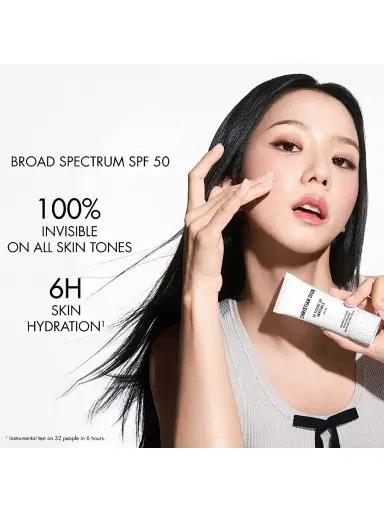 Dior Le Fluide UV Invisible Sunscreen SPF 50 | Thumbnail 3