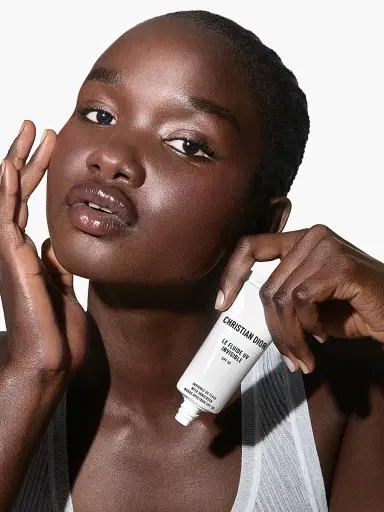 Dior Le Fluide UV Invisible Sunscreen SPF 50 | Thumbnail 4