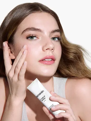 Dior Le Fluide UV Invisible Sunscreen SPF 50 | Thumbnail 5