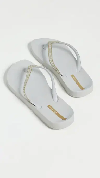 Ipanema Mesh x Fem Flip Flops Grey/Gold | Thumbnail 4