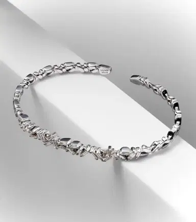 Suzanne Kalan Fireworks 18kt white gold cuff bracelet with white diamonds | Thumbnail 5 Suzanne Kalan Fireworks 18kt white gold cuff bracelet with white diamonds | Thumbnail 5