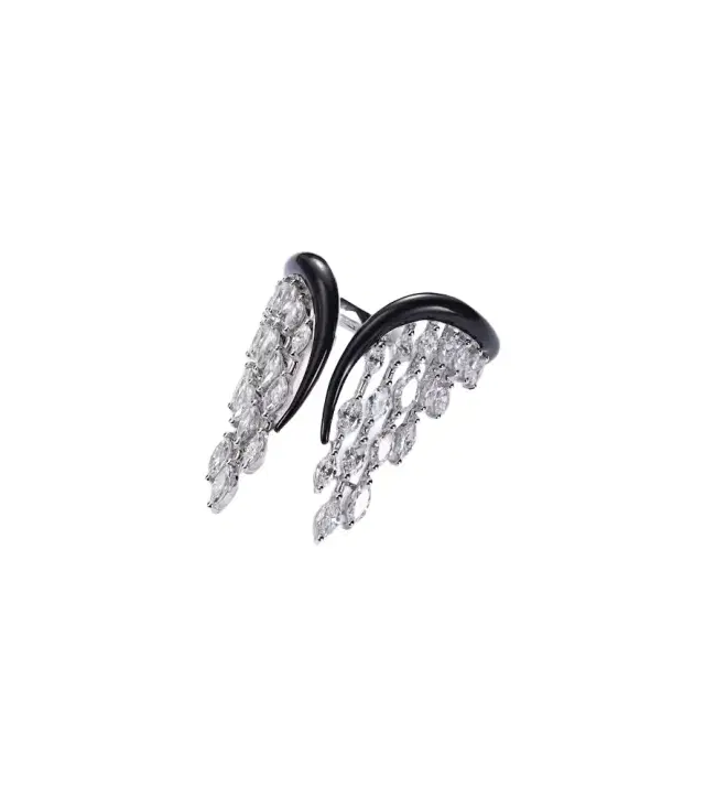 Kamyen Angel Wings 18kt gold ring with diamonds
