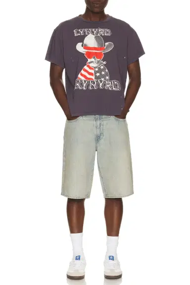 Madeworn Lynyrd Skynyrd 90's Crew Tee | Thumbnail 3 Madeworn Lynyrd Skynyrd 90's Crew Tee | Thumbnail 3