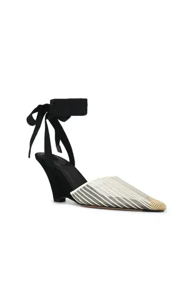 Jacquemus Les Espadrilles H | Thumbnail 2 Jacquemus Les Espadrilles H | Thumbnail 2