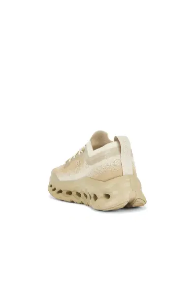 ON Cloudtilt Moon Sneaker | Thumbnail 3 ON Cloudtilt Moon Sneaker | Thumbnail 3