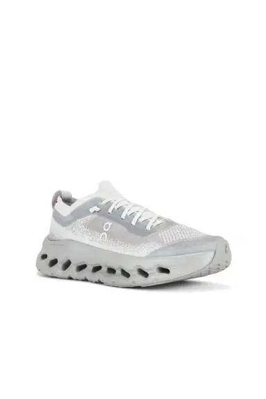 ON Cloudtilt Moon Sneaker | Thumbnail 2 ON Cloudtilt Moon Sneaker | Thumbnail 2