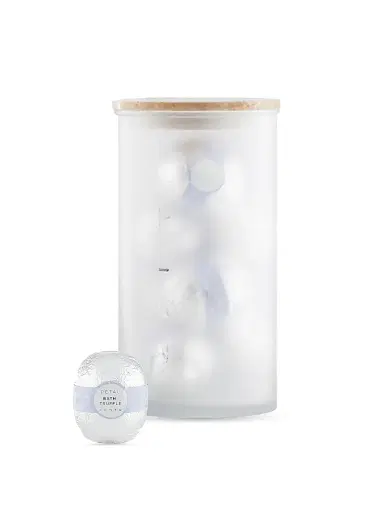 ZENTS Petal 4-Piece Bath Truffle Set | Thumbnail 1 ZENTS Petal 4-Piece Bath Truffle Set | Thumbnail 1