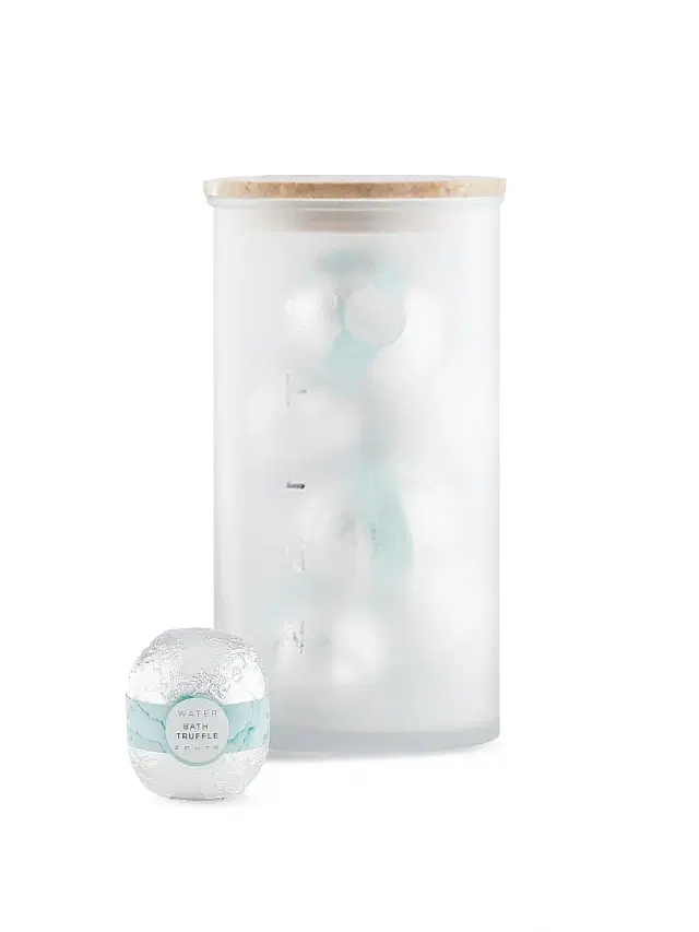 ZENTS Water 4-Piece Bath Truffle Set