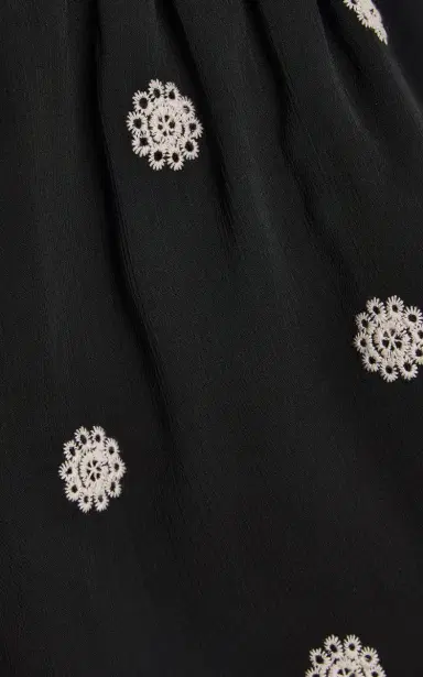 ELCE Elle Embroidered Crepe Shorts | Thumbnail 5 ELCE Elle Embroidered Crepe Shorts | Thumbnail 5