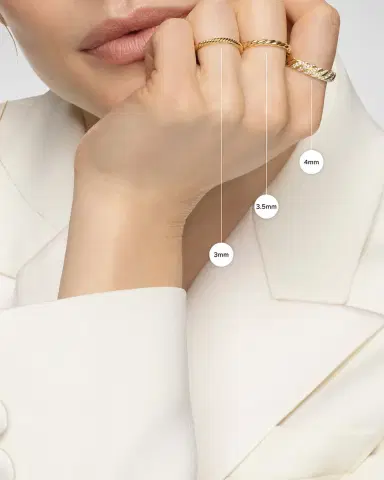 David Yurman Cable Edge Ring in 18K Gold, 4mm | Thumbnail 4