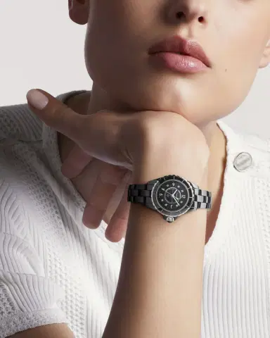 Chanel J12 Watch, 29 MM | Thumbnail 2 Chanel J12 Watch, 29 MM | Thumbnail 2