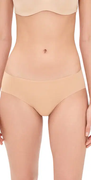 Commando Bikini Panties Beige M/L | Thumbnail 1 Commando Bikini Panties Beige M/L | Thumbnail 1