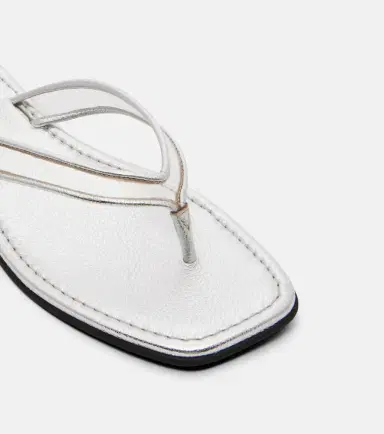 Veronica Beard Clea leather-trimmed PVC thong sandals | Thumbnail 4 Veronica Beard Clea leather-trimmed PVC thong sandals | Thumbnail 4