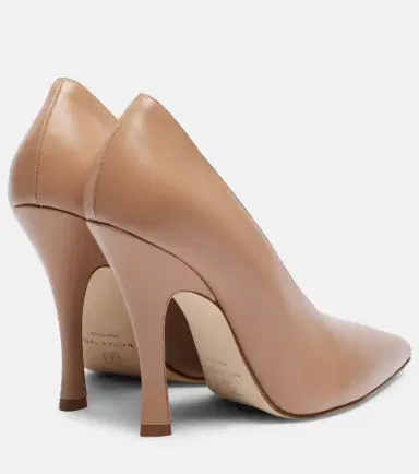 Magda Butrym Leather pumps | Thumbnail 3