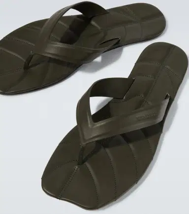 JW Anderson Leaf leather thong sandals | Thumbnail 5