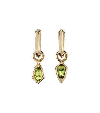 STONE AND STRAND Knife Edge Shield 14kt gold hoop earrings with green tourmaline | Thumbnail 1 STONE AND STRAND Knife Edge Shield 14kt gold hoop earrings with green tourmaline | Thumbnail 1