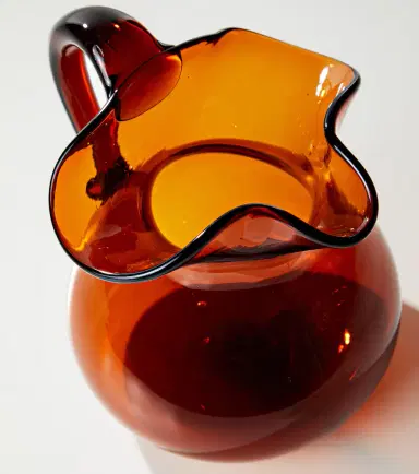 Akua Objects Blixen glass jug | Thumbnail 3