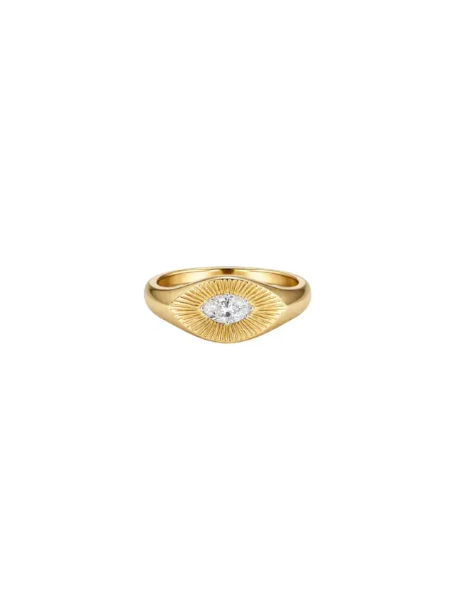 Wish Fine Jewelry 0.31ct Diamond 18K Gold Marquise Fluted Signet Ring