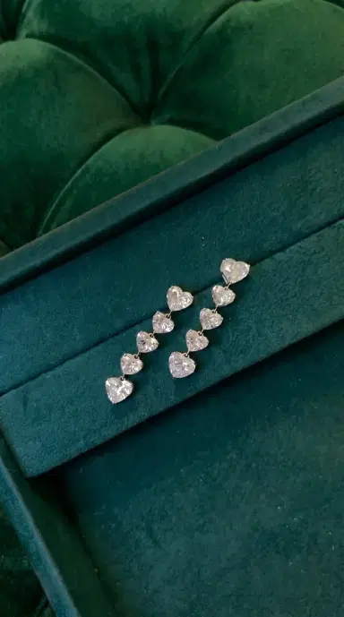 Wish Fine Jewelry 6.60ct Diamond 18K Gold Heart Linear Dangle Earrings | Thumbnail 2