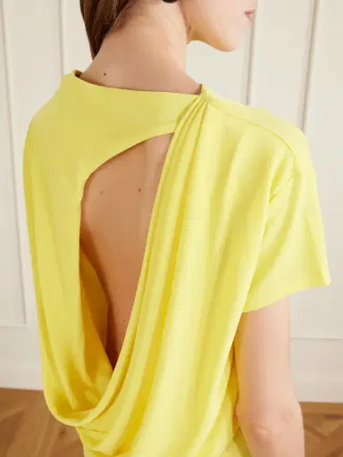 Jacquemus La Robe Mistral Open-back Crepe Mini Dress | Thumbnail 4 Jacquemus La Robe Mistral Open-back Crepe Mini Dress | Thumbnail 4