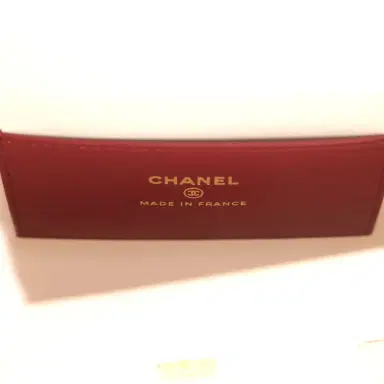 Chanel Chanel Mini Preppy Coco Clutch with Straps White Shiny Caviar Brushed Gold Hardware | Thumbnail 9