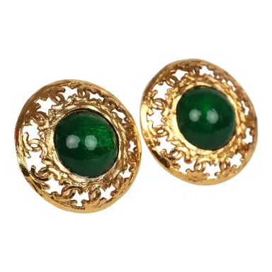 Chanel Vintage Chanel Round Gripoix Earrings Green Gold Plated Hardware | Thumbnail 2 Chanel Vintage Chanel Round Gripoix Earrings Green Gold Plated Hardware | Thumbnail 2