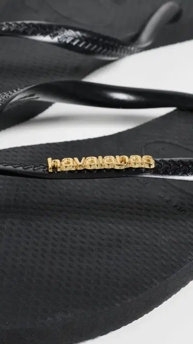 Havaianas Slim Metallic Logo Sandals Black/Golden | Thumbnail 6