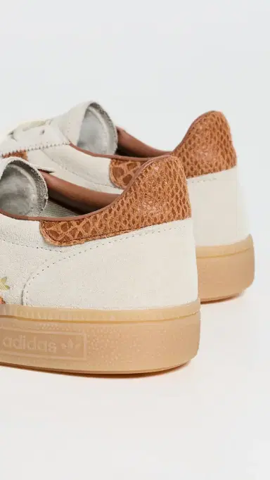 Adidas Handball Spezial Sneakers Off White/Dusky Bronze/Gum 3 6 | Thumbnail 4