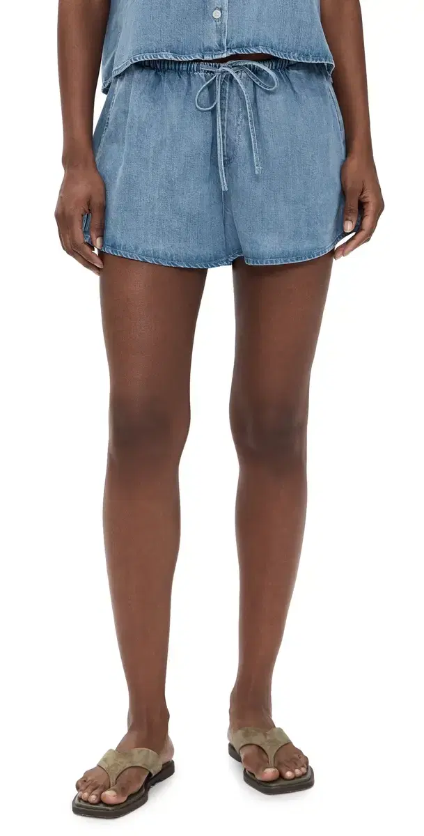 The Denim Pull On horts Indigo1273