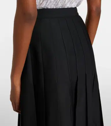 Chloe Chloé Pleated virgin wool midi skirt | Thumbnail 3 Chloe Chloé Pleated virgin wool midi skirt | Thumbnail 3