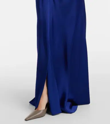 Victoria Beckham Gathered crêpe satin gown | Thumbnail 4