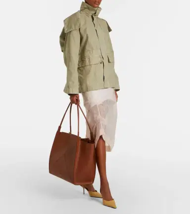 Victoria Beckham Victoria Large leather tote bag | Thumbnail 5