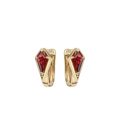 STONE AND STRAND Kite 14kt gold huggie earrings with garnet | Thumbnail 1