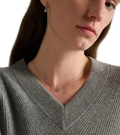 STONE AND STRAND Le Bleu 14kt white gold necklace with diamonds and aquamarine | Thumbnail 5