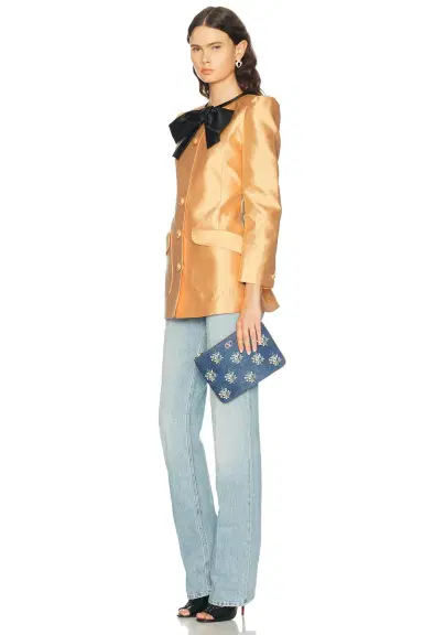 Valentino Garavani V Logo Signature Medium Flat Pouch | Thumbnail 2 Valentino Garavani V Logo Signature Medium Flat Pouch | Thumbnail 2