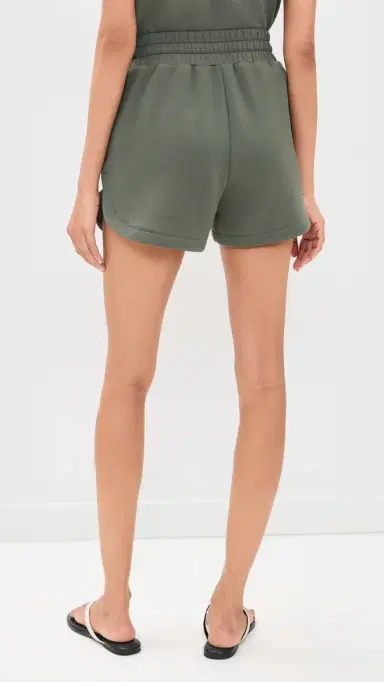 Varley Coulter High Rise Shorts Thyme XL | Thumbnail 3 Varley Coulter High Rise Shorts Thyme XL | Thumbnail 3
