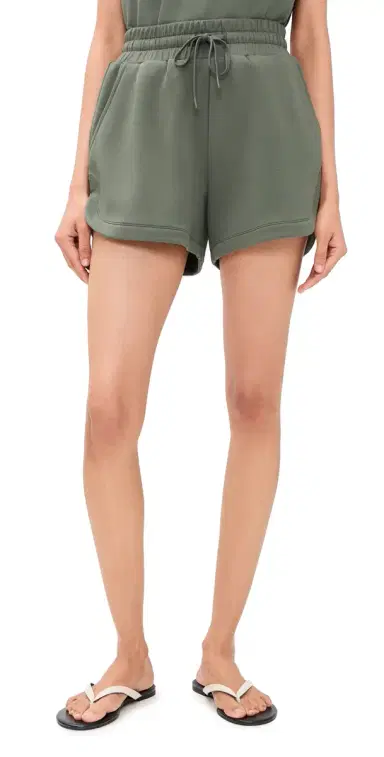 Varley Coulter High Rise Shorts Thyme XL | Thumbnail 1 Varley Coulter High Rise Shorts Thyme XL | Thumbnail 1