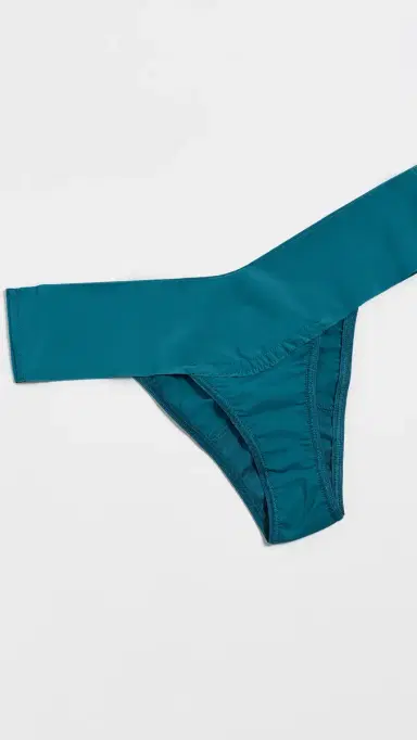 Hanky Panky Breathe Natural Rise Thong 3 Pack Multi | Thumbnail 6