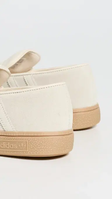 adidas Handball Spezial Loafers Wonder White/Gum | Thumbnail 4 adidas Handball Spezial Loafers Wonder White/Gum | Thumbnail 4